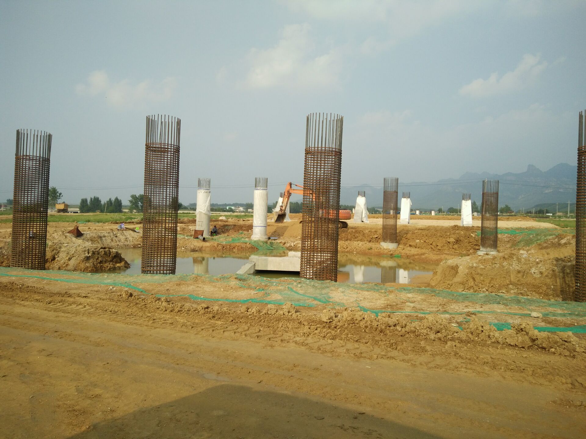 選擇偉志鋼模板,做優質路橋工程