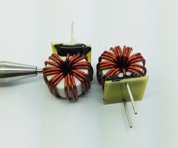 電子鎮(zhèn)流器電感線(xiàn)圈
